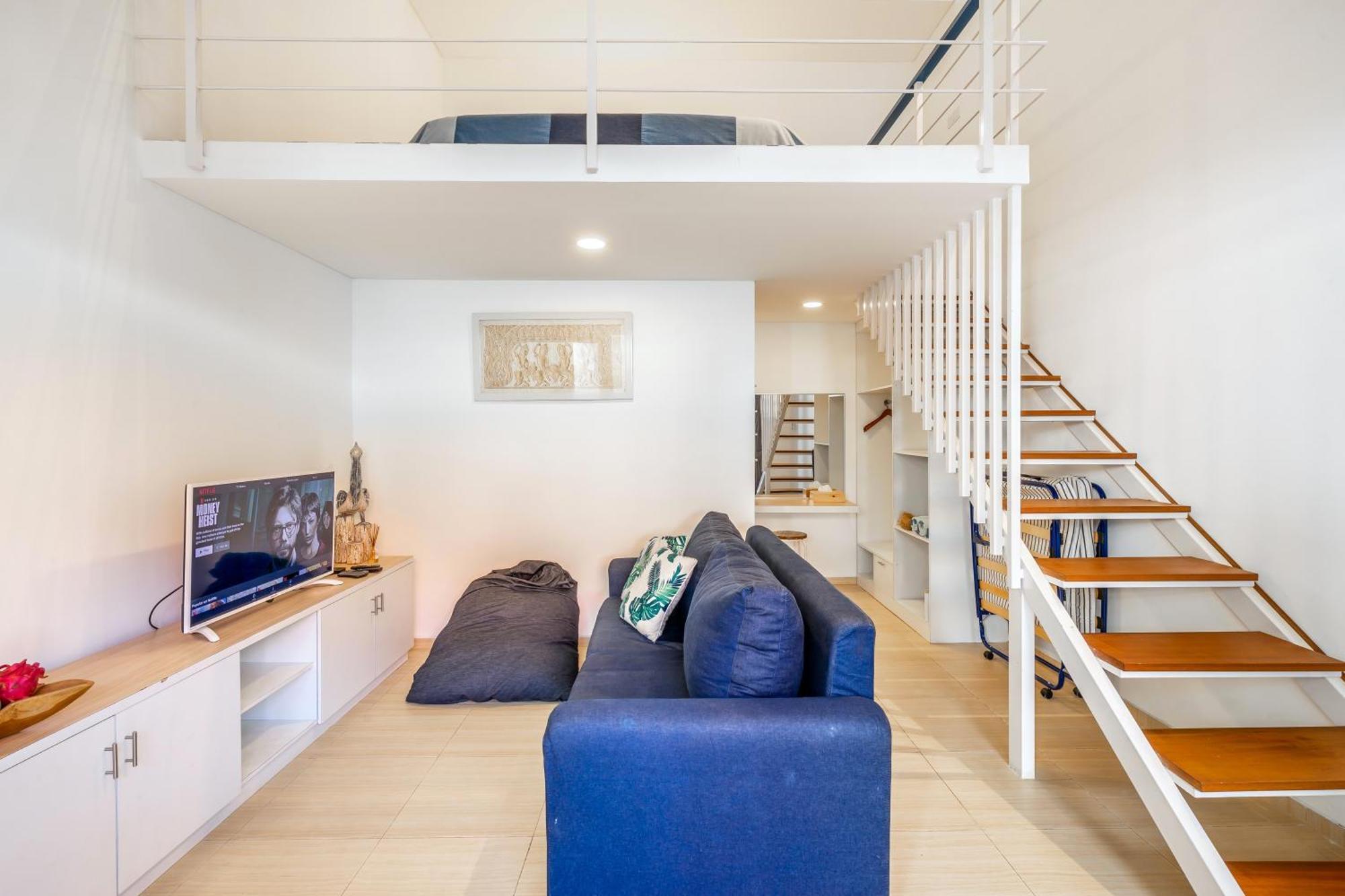 Апартаменты The Blue Loft Seminyak Free Scooter Экстерьер фото